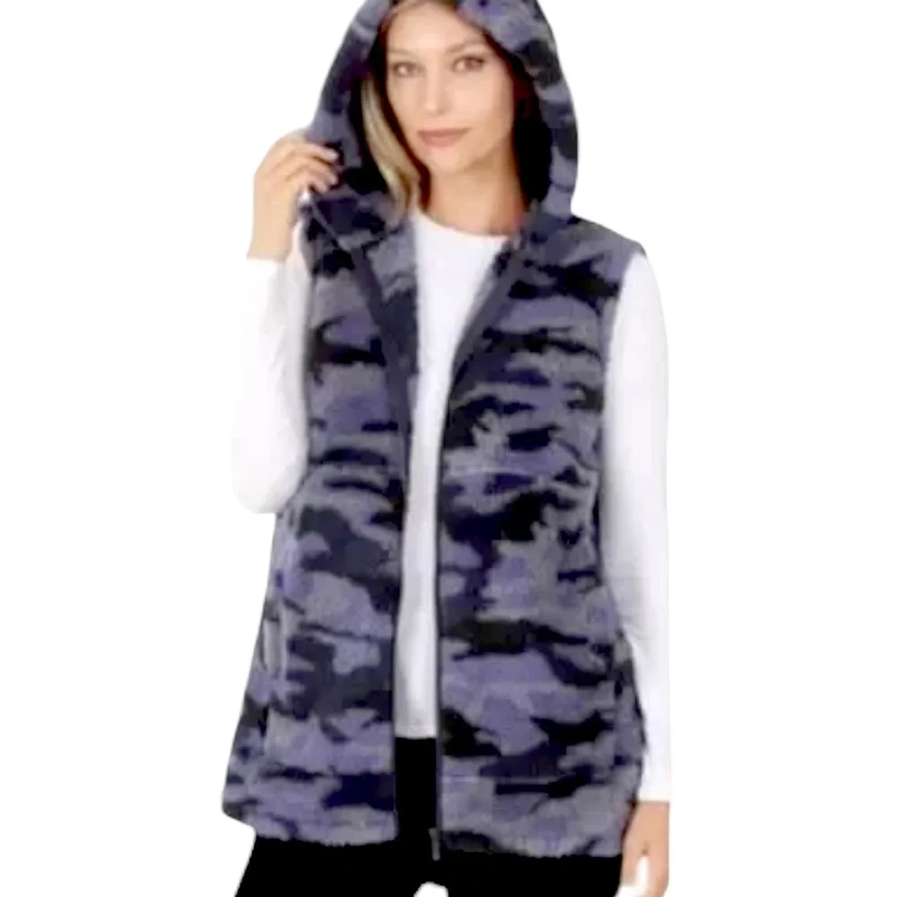Zenana Sherpa Camouflage Print Zip-Up Hooded Vest with Pockets_2